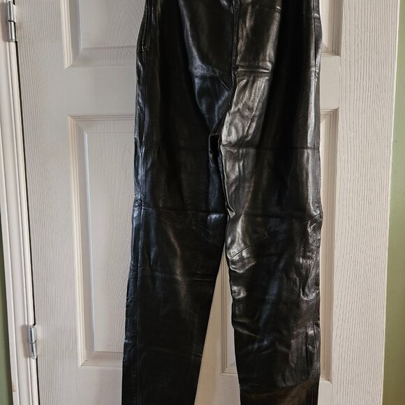 Danier Genuine Leather Pants - Made in Canada - 28" Waist / 31.5" Inseam - Picture 2 of 16